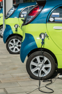 Auto wird aufgeladen