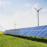 Energiewende durch Windpark und Solaranlage